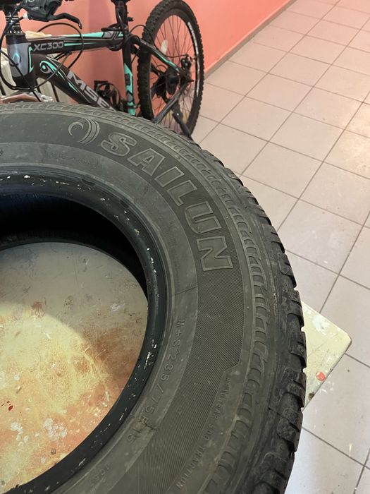 Продам летние шины M+S 235/75-R15