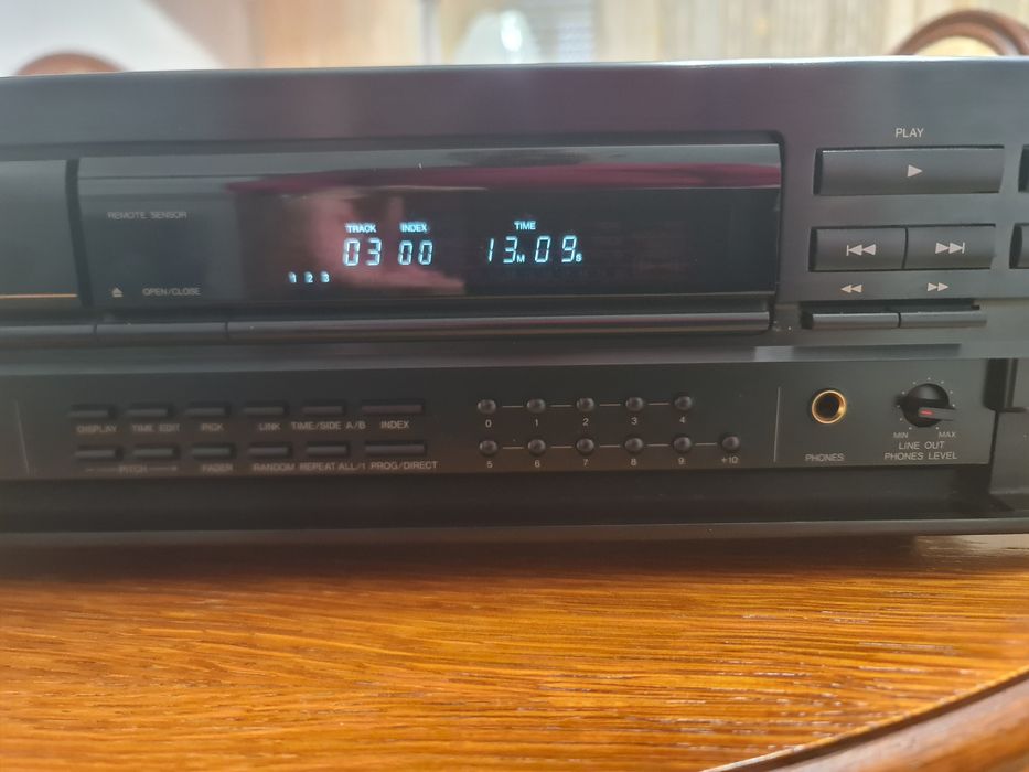 Vand CD player Denon DCD 2560