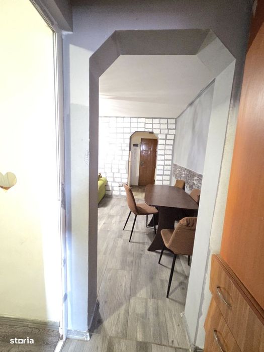 Obor 2 Camere confort 2 Parter cu Balcon