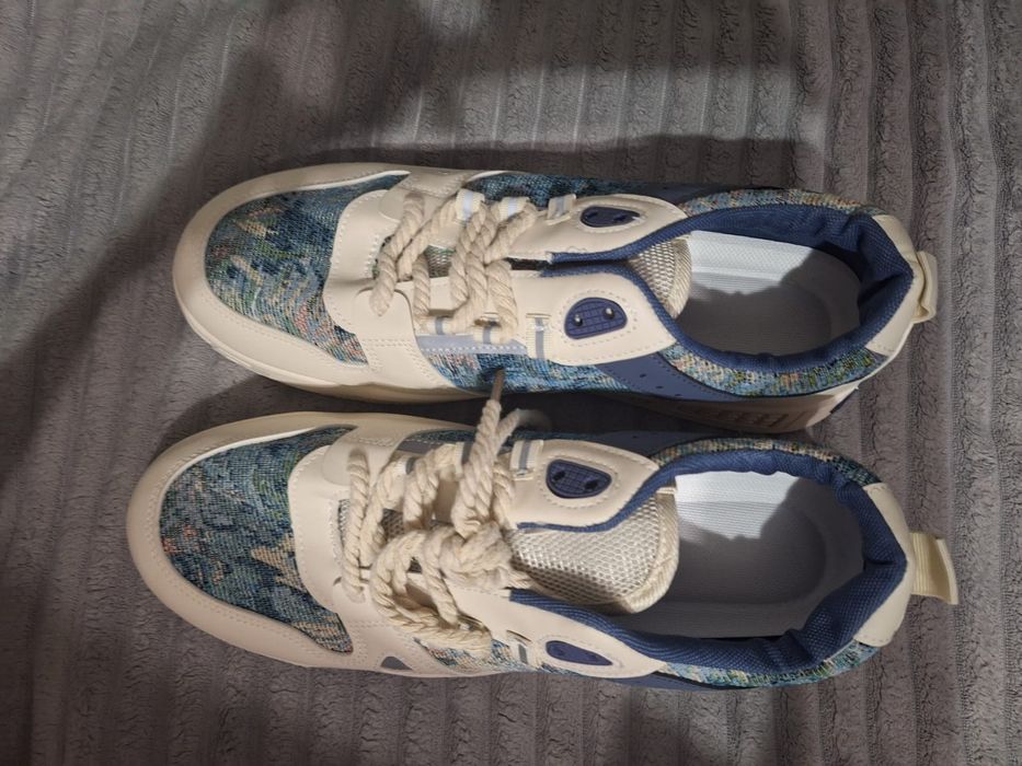 Продам мужские кросовки