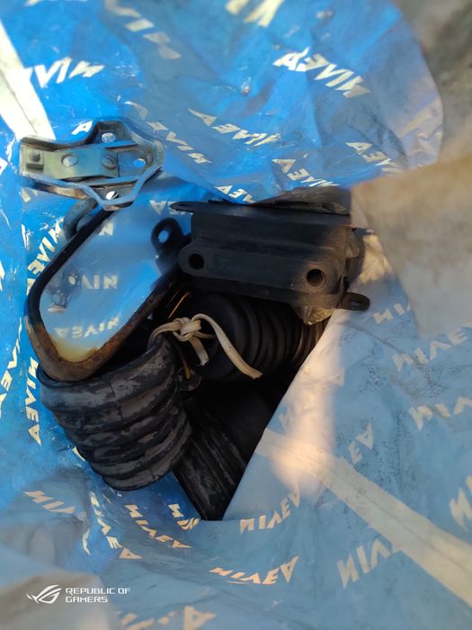 Запчасти на 412 москвич