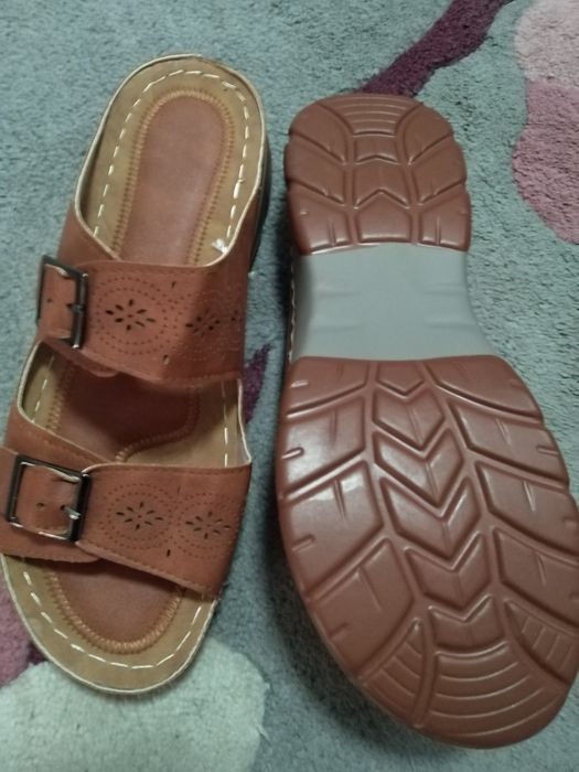 Маратинки и чехли 39номер