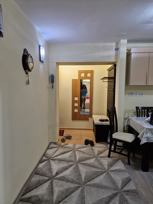 Ofer spre închiriere apartament