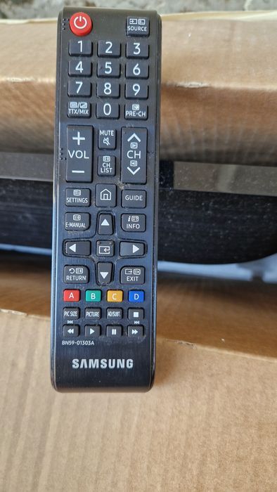 Телевизор Самсунг 32" с дистанционно, за части