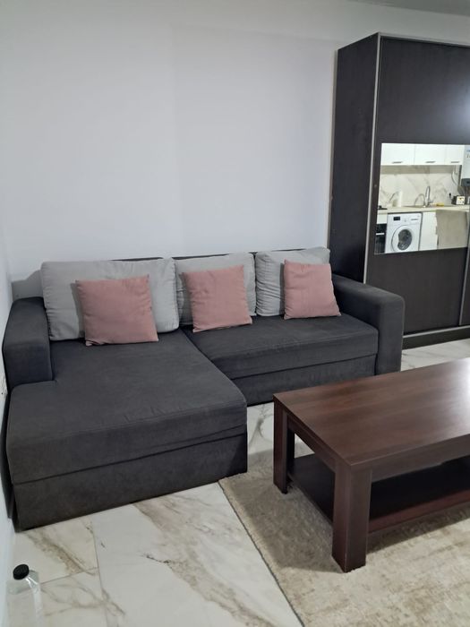Garsoniera de inchiriat zona Viile Noi