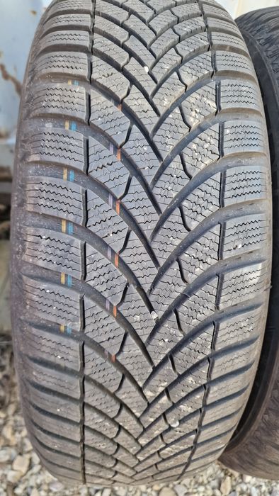 Anvelope 225/60R18 marca Semperit, M+S,DOT 2021,7 mm