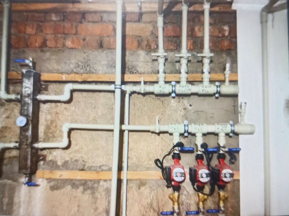 Сантехник (20 лет стажа)