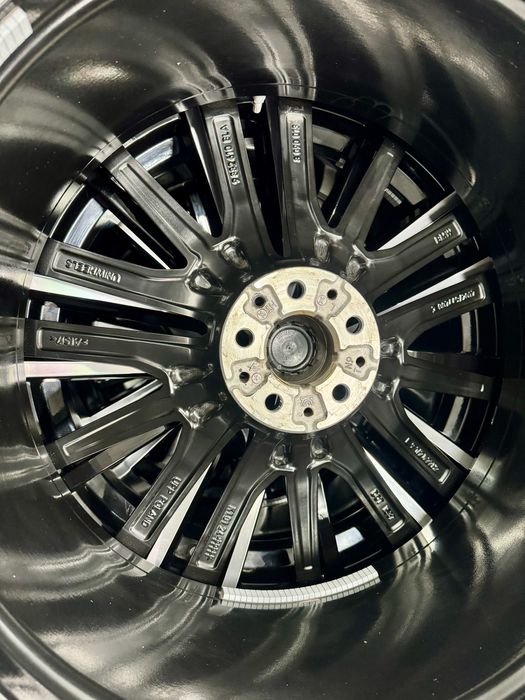 Jante Bmw X5 X6 R22 G05 G06 Originale M742 Cintinental 35/2024 Vara