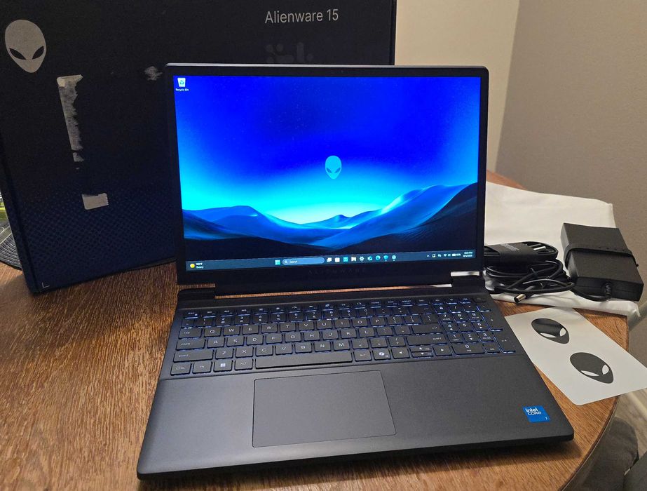 Alienware 15 2026 Intel 7 игровой ноутбук
