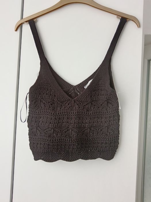 Top nou bustieră Stradivarius