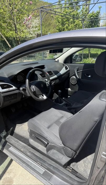 Renault megane 3 coupe 2011