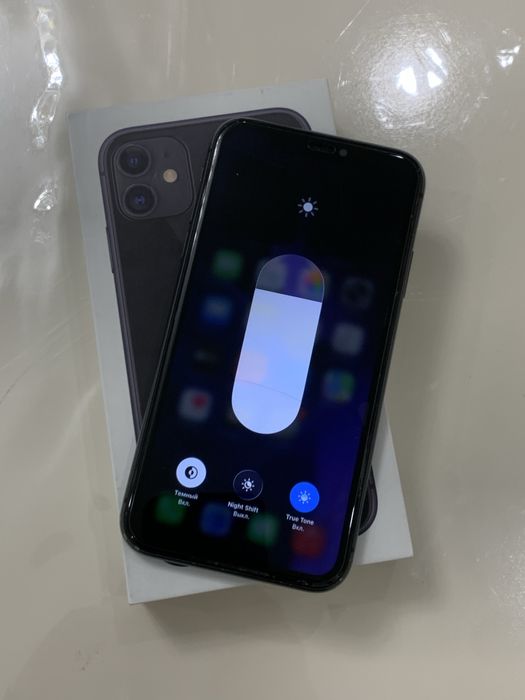 Айфон 11 с коробкой