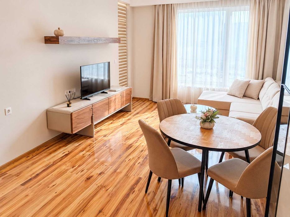 Дава се под наем Двустаен апартамент в Пловдив, Кършияка - 65 кв.м за 450 € - Снимка #1