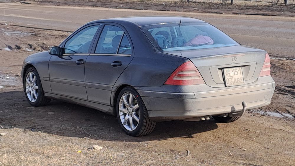 Продам мерседес с240