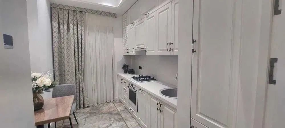 СДАЕТСЯ срочно 2-ком квартира на ХАМЗЕ