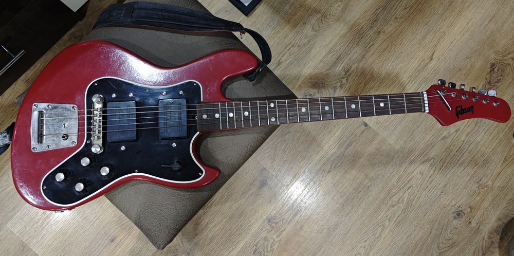 Электрогитара JOLANA GALAXIS. Ретро винтаж.