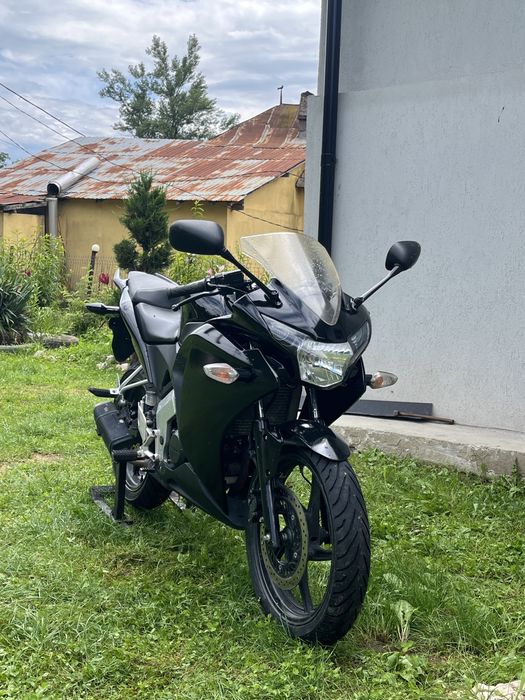 Honda cbr 125 jc50 (16ani) inmatriculat