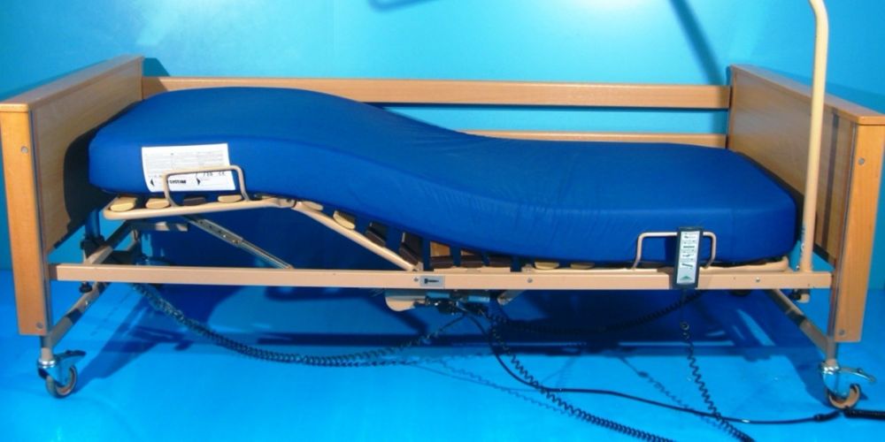 Pat reglabil electric pentru spital / bolnavi / îngrijire la domiciliu