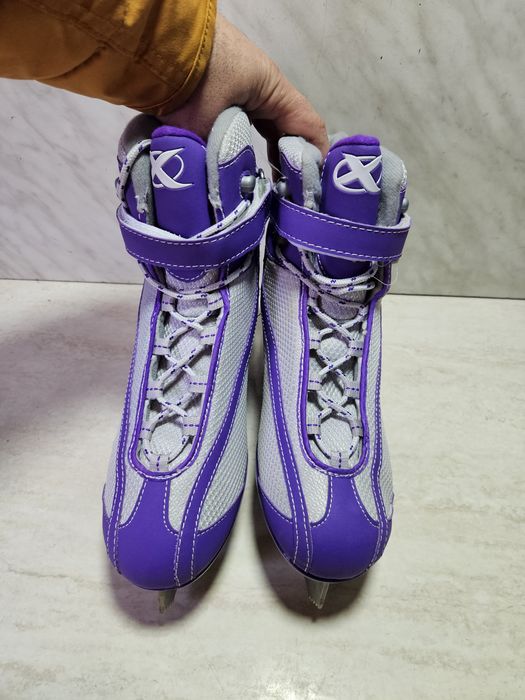 Patine 2054 gheata patinaj artistic    marime eu  40  ( 25,5  cm)