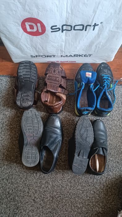 Продаются обувь на мальчика.