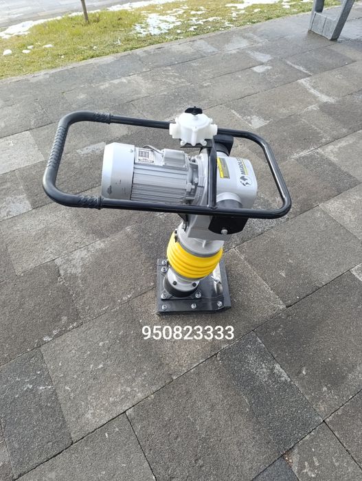 Транбовка трамбовка кенгру виброплита  tranbovka vibroplita