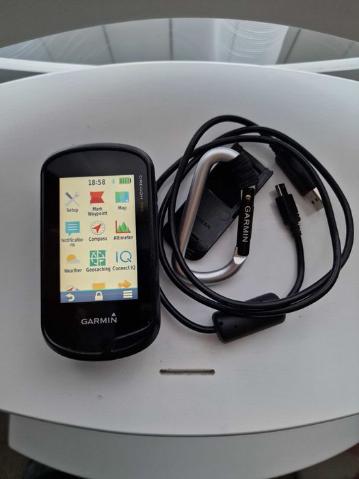 Офроуд и туристическа навигация Garmin Oregon 700
