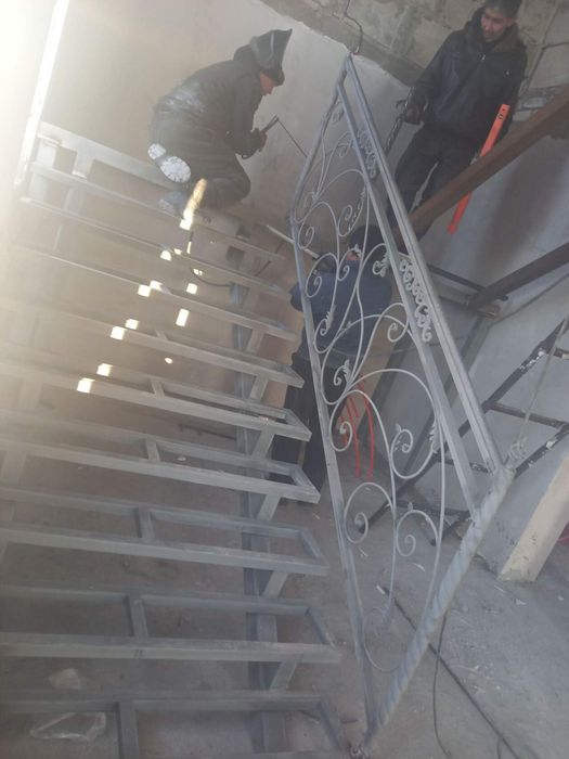 Перила лестнице козырьки навесы