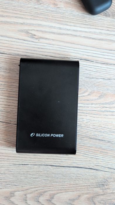 внешний USB диск 750 гб