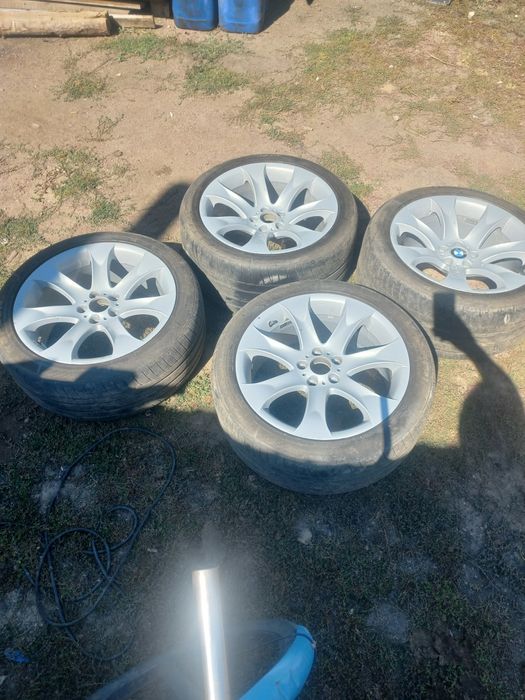 диск с резиной .