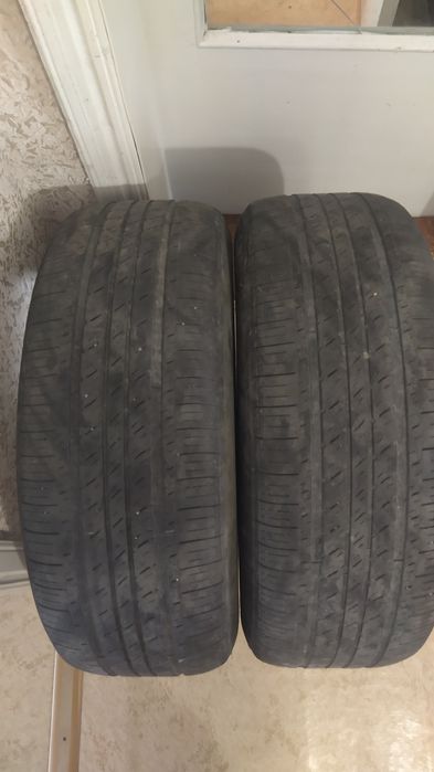 Продам шины 235/65/17
