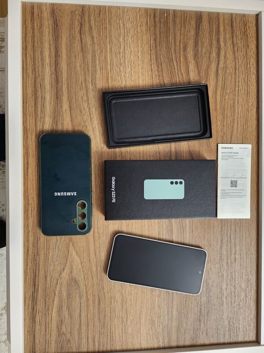 Продам Samsung S23 FE