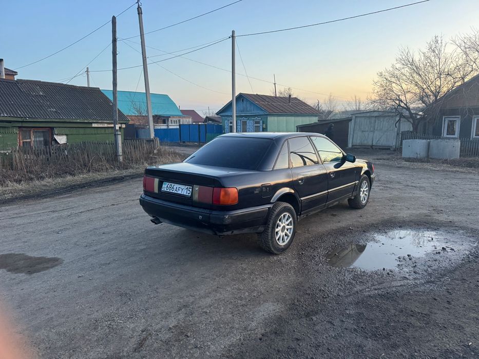 Продам ауди 100 с4