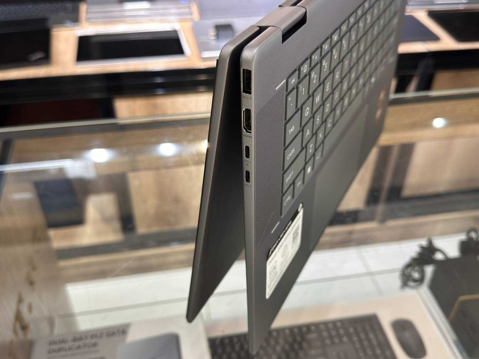 HP ENVY x360 16 Ryzen 5 8640HS Ram 8GB DDR5 ssd 512 Сенсорный