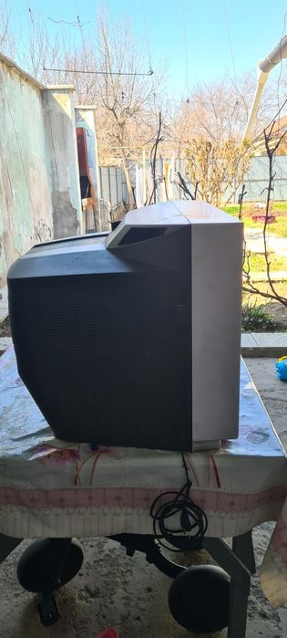 Продам телевизор