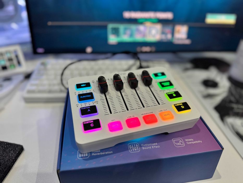 FIFINE AmpliGame SC3 Бял/White Mixer