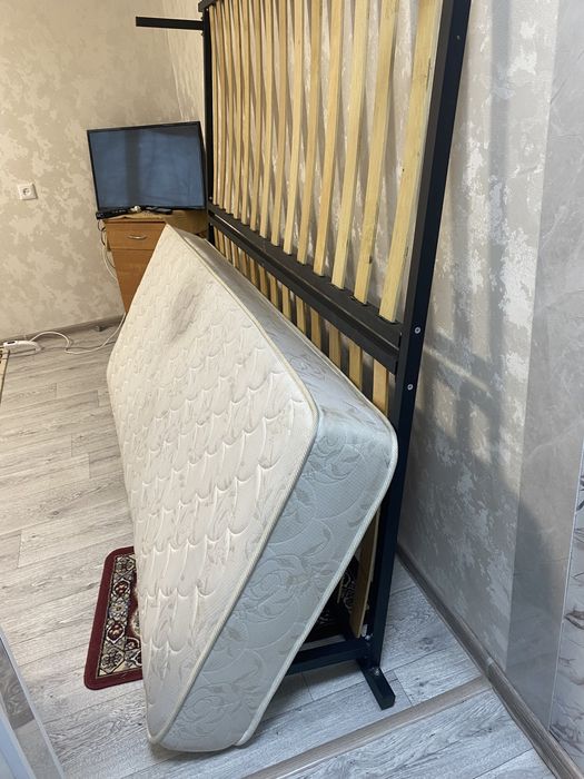 Матрас продаю б/у