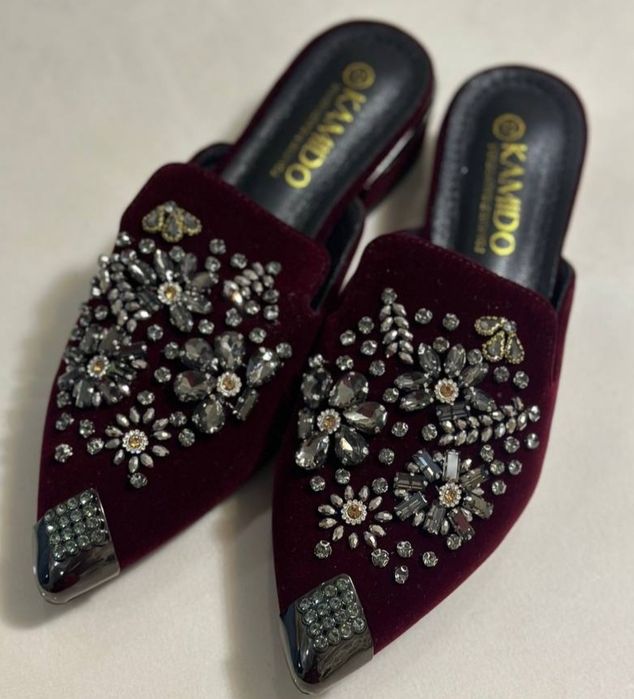 Kelinlik kiyimlar va oyoq kiyimlar