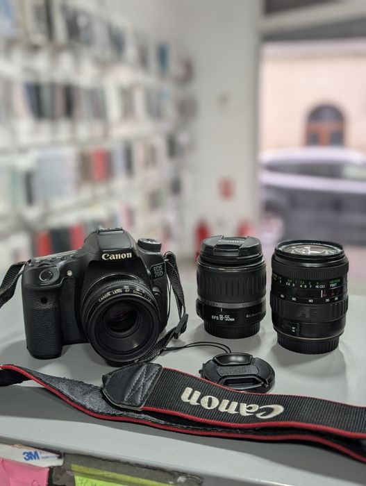 Canon EOS 70D + obiectiv Canon 50mm F1.8
