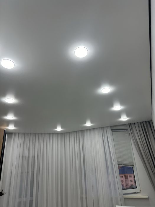 Натяжные потолки