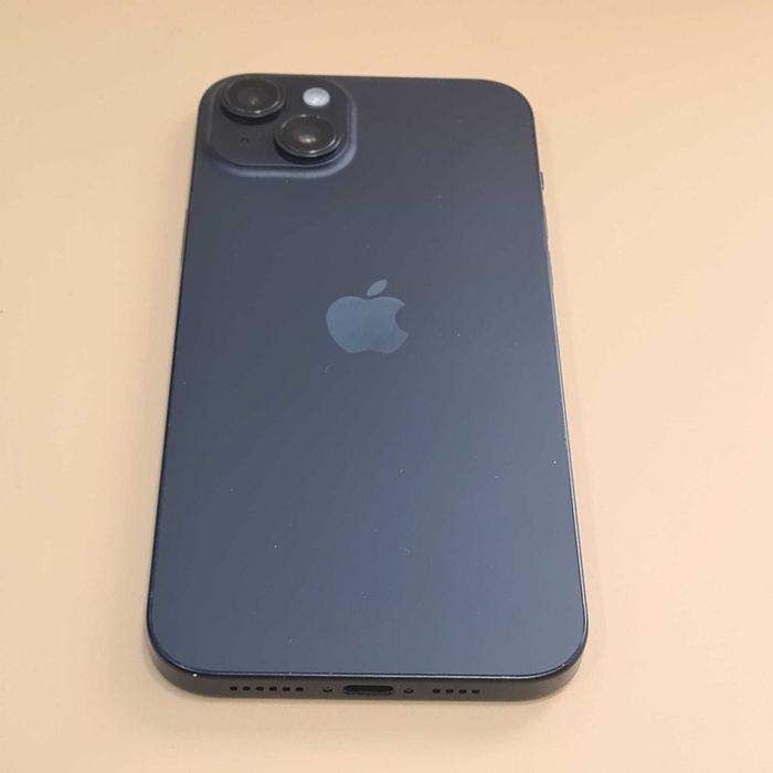 HOPE AMANET P8 Iphone 15 Plus 128  GB 94 Baterie
