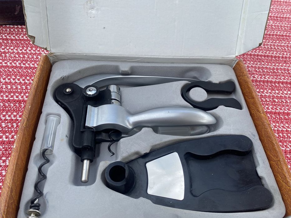 Луксозен и стилен Тирбушон