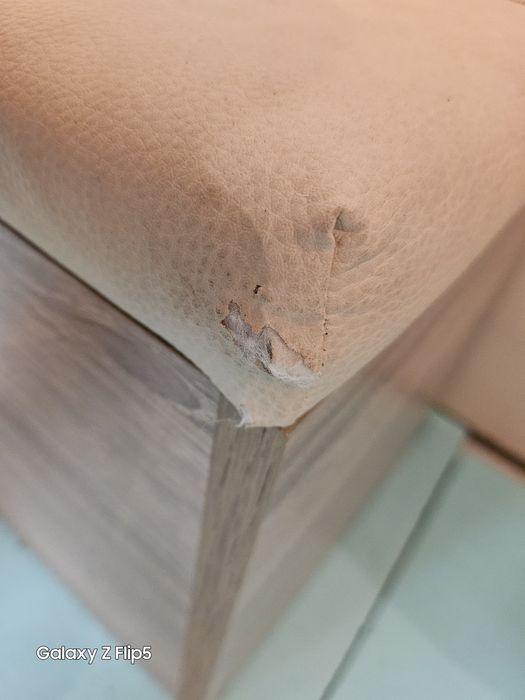 Пейка за коридор с място за съхранение