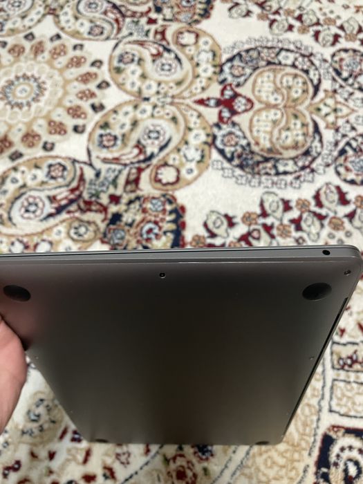 Macbook Air M1 8/256, space grey