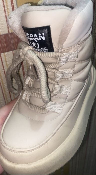 Продам ботиночки