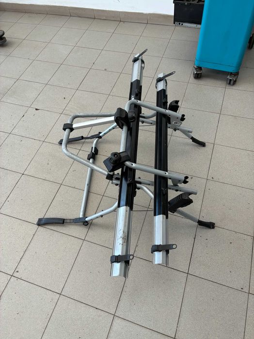 Багажник за 2 броя велосипеди Thule ClipOn High 9105 предимно за автомобили хечбек