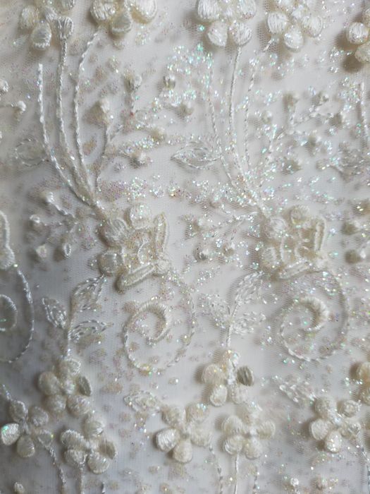 Платье праздничное .