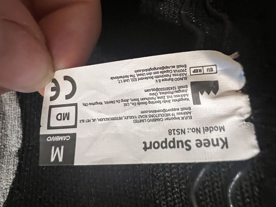 Suport de genunchi cu pad de gel si stabilizatori, M