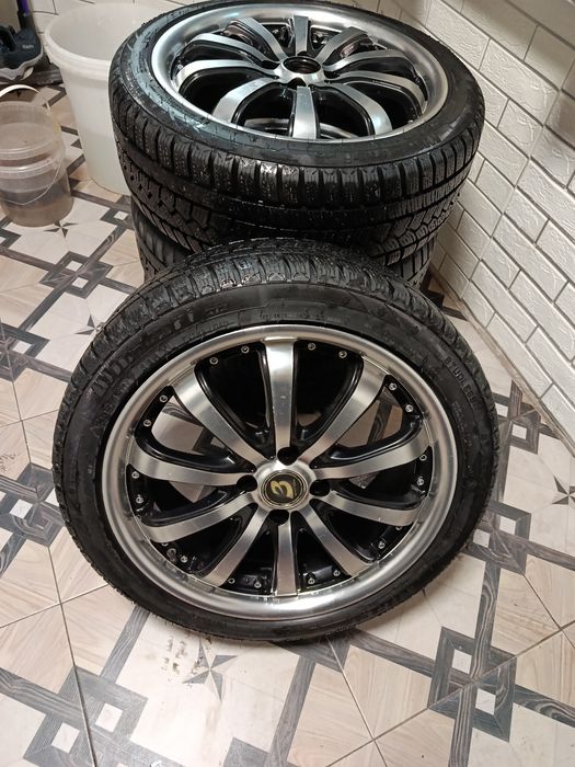 Продам диски комплект 250000тг