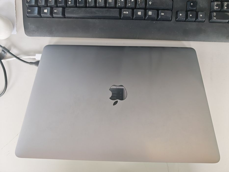 MacBook pro 2017