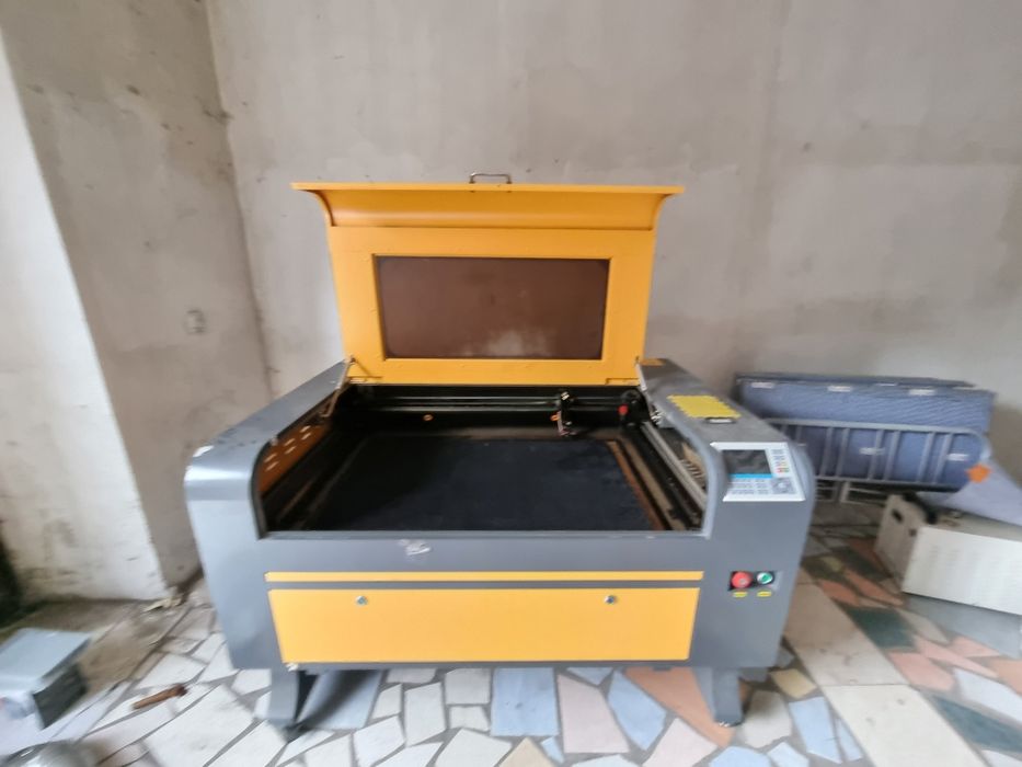 ТОРГ Лазерный Станок CO2 80W Ruida 6090